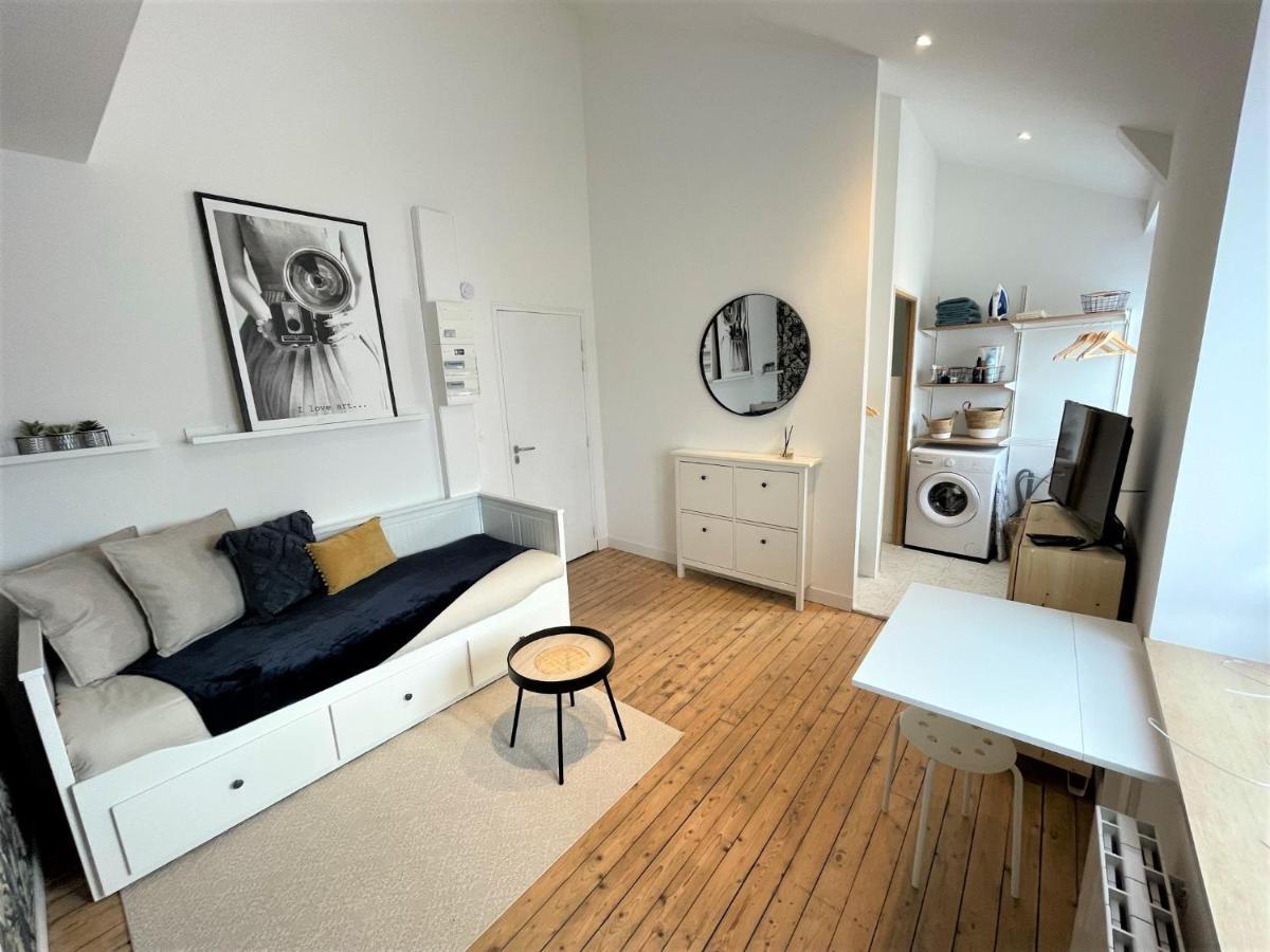 Studio Proche Hyper-Centre Avenue Jean Jaures Reims Apartment Luaran gambar